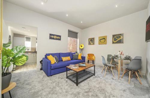 Golborne Apartment | A selection of apartments in Golborne Business and Leisure WIFI Parking by Stone Pit Apartments