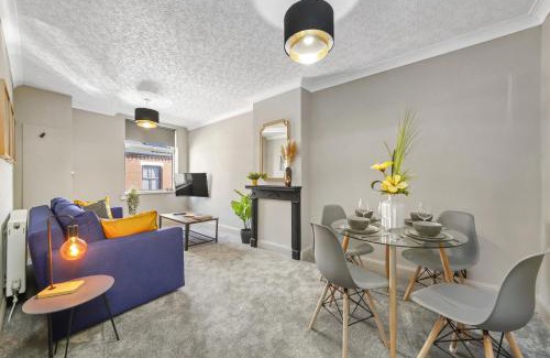 Golborne Apartment | A selection of apartments in Golborne Business and Leisure WIFI Parking by Stone Pit Apartments