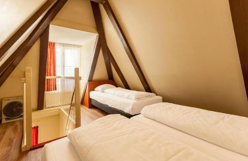 Burgwallen Nieuwe Zijde Hotel | A-Train Hotel