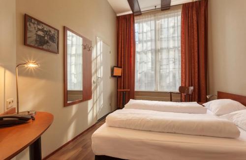 Burgwallen Nieuwe Zijde Hotel | A-Train Hotel
