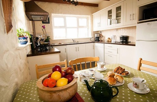 Lisdoonvarna House | A Unique Cottage, Doolin Breathtaking Ocean & Burren views