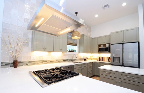 West Riverside House | A Very Rare Find - Gorgeous New Townhome