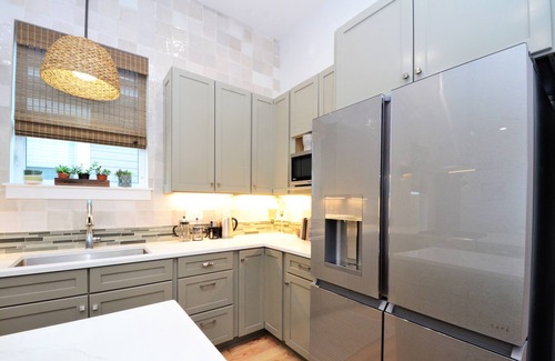 West Riverside House | A Very Rare Find - Gorgeous New Townhome