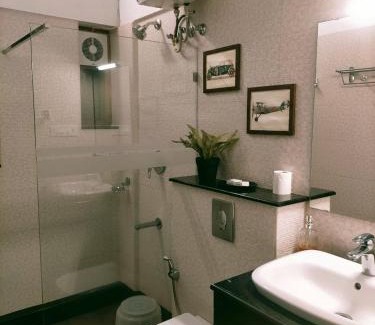 Muttil South House | Aambal Villa Homestay
