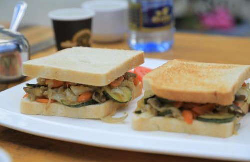Bole Bed & Breakfast | Abaት Guest House
