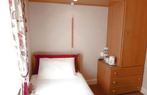 Norwich House | Abbey Guest House