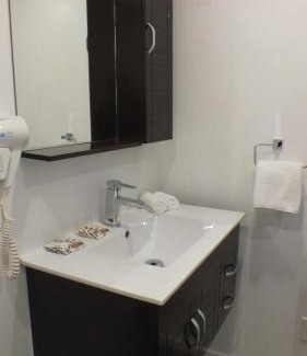 Edgeware Hotel | Abbey Motor Lodge