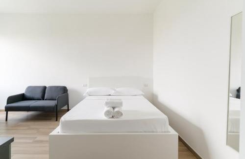 Chiesa Rossa Apartment | Abbiategrasso - 2 Suite