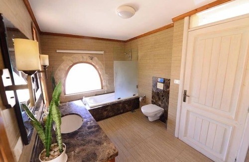 Kfardebian House | Abdelli Terraces