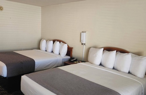 Abilene Hotel | Abilene Whitten Inn