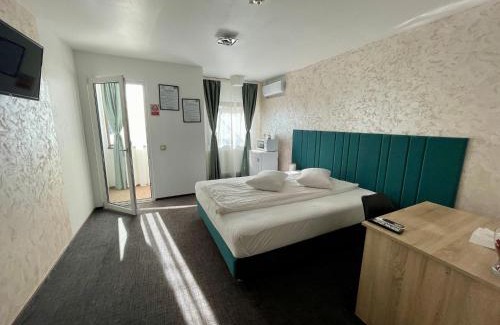 Pitesti Bed & Breakfast | Academia De Arhitectura