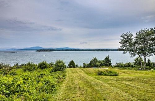 Marlboro House | Acadia Home with Incredible Frenchman Bay View!