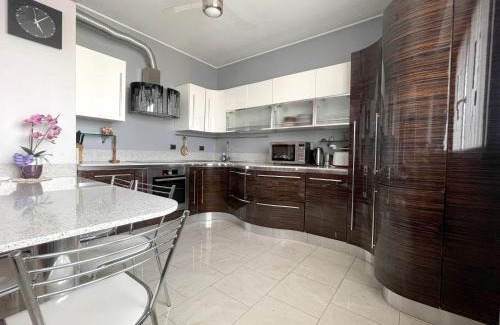Rho Apartment | Accomodo RHP18 Pentavano Fiera
