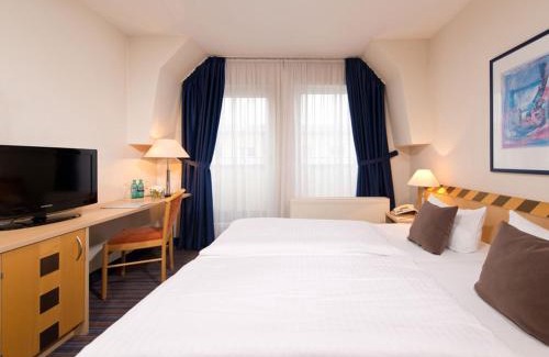 Laubegast Hotel | ACHAT Hotel Dresden Elbufer