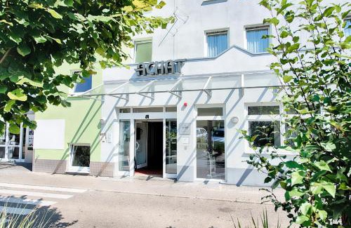 Stuttgart Hotel | ACHAT Hotel Stuttgart Zuffenhausen
