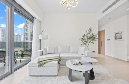 Downtown Dubai Apartment | Act tower-1BR near burj khalifa