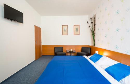 Karlin Hotel | Adeba Hotel