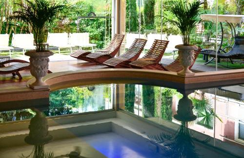 Rivoltella Hotel | Admiral Hotel Villa Erme