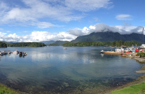 Tofino Condo | ADRIENNE'S LOFT- Great Space, Ideal Location, Fantastic view!