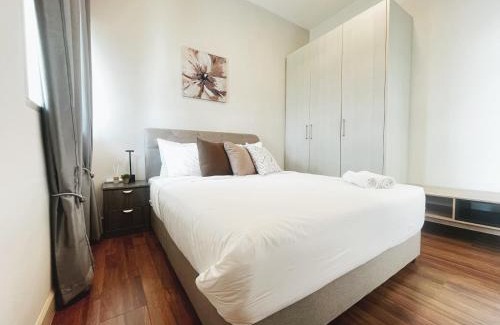 Medini Apartment | AFINITI-Legoland-walk5min CottonSheep 2RB Max8pax Bathtub