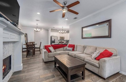 Bryan House | Aggieland, Home Sweet Home!