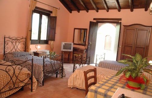 Rovittello House | Agriturismo Borgo San Nicolao