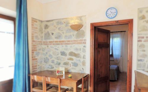 Semproniano House | Agriturismo Il Cavallino Saturnia
