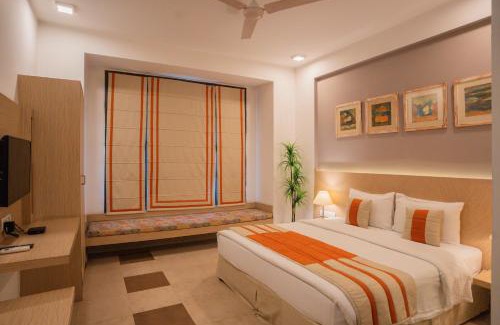 DLF City House | Ahuja Residency Parklane