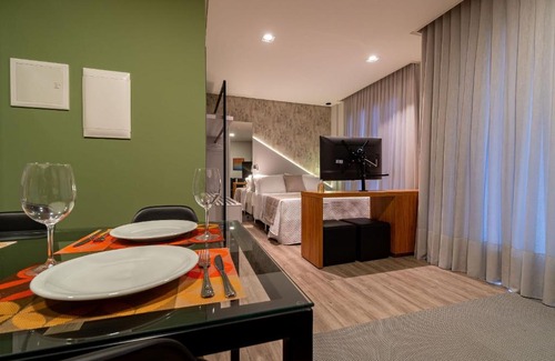 Centro Apartment | AION suítes 104 - Compacto e luxuoso Loft - Rooftop com piscina e academia - À poucos passos da praia