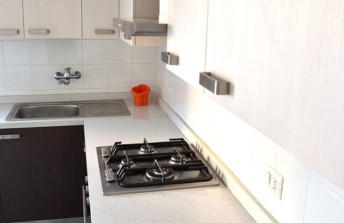 Roseto degli Abruzzi Apartment | Air conditioning, wifi and wall internet, 150 meters from the sea, 450 meters from the center