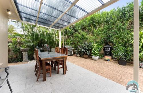 Blakehurst House | Aircabin - Blakehurst - Spacious - 5 Beds House