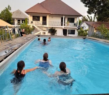 Tulun House | Airport Lodge Lungi