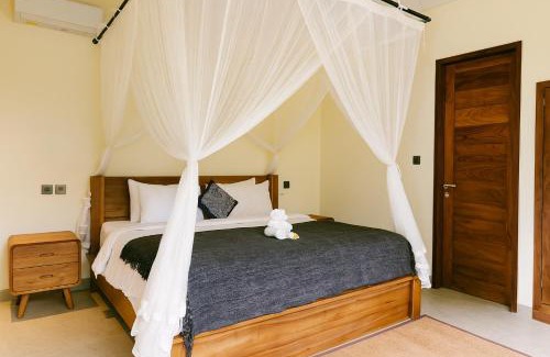 Melayang Villa | AKA Valley Villas Ubud
