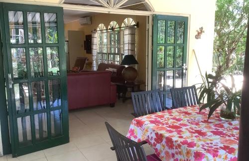 Clevia House | Akka