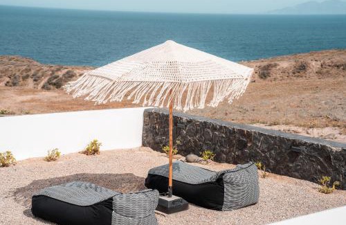 Kamari Hotel | AKRI Suites Vourvoulos