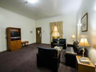 Beach & Coast Hotel | Al Seef Hotel