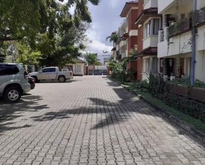 Oyster Bay Apartment | Alanique Apartments