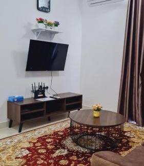 Kota Warisan Apartment | Alanis Suite KLIA1 With Neflix