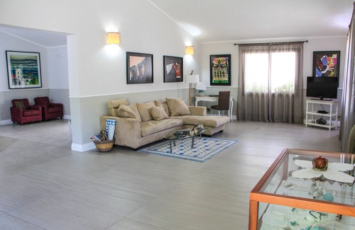Costa Rei Hotel | Albaruja Hotel