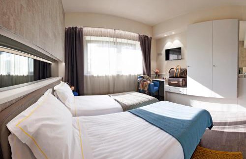 Albavilla Hotel | Albavilla Hotel & Co