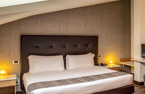 Como City Centre Hotel | Albergo Firenze