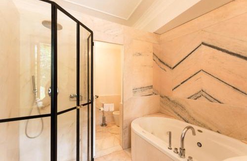 Cantello Hotel | Albergo Ristorante Madonnina