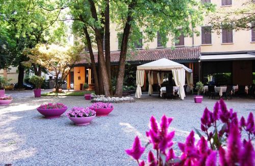 Arcore Hotel | Albergo Ristorante Sant'Eustorgio