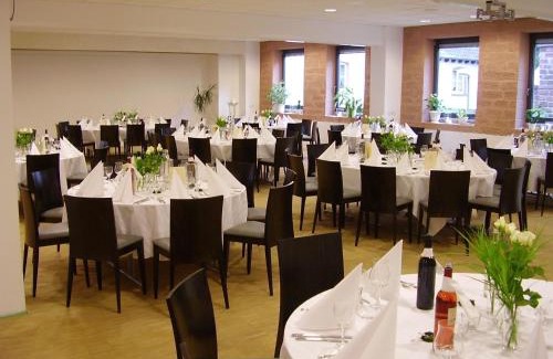 Kaiserslautern Hotel | ALCATRAZ Hotel am Japanischen Garten