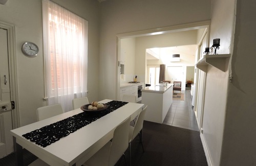 Bendigo Hotel | Alexandra Place