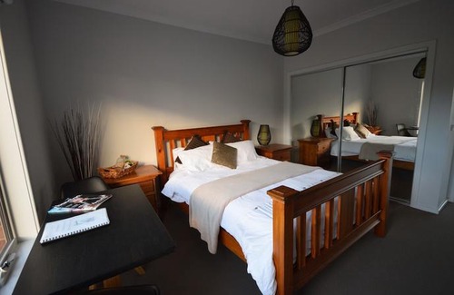 Axedale Bed & Breakfast | Aligning Health Retreat & Day Spa