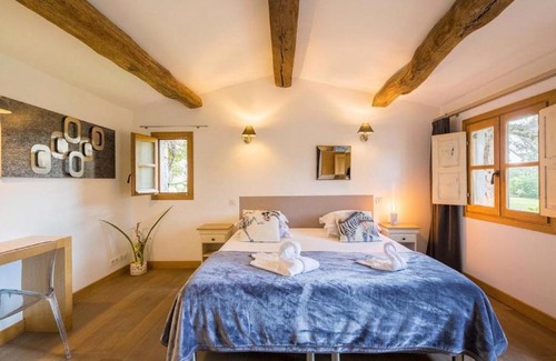 Chateau-d'Olonne Apartment | All recently renewed with clear parquet and modern lighting