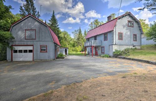 Greenville Junction House | All-Season Sanctuary Steps to Moosehead Lake