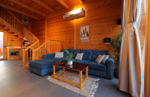 Dhahban Cottage | alma cottages