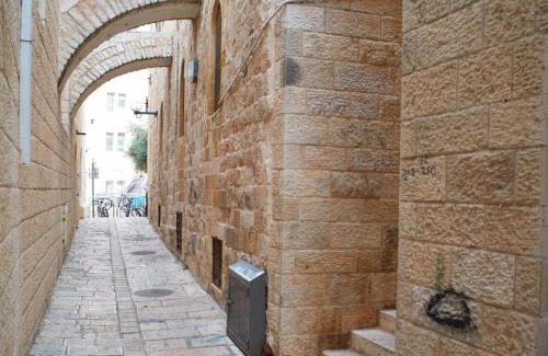 Old City Apartment | alma